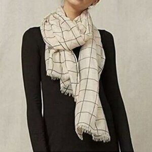 🛒 $15 - NEW Rachel Pally Natural Summer Scarf Cream Grid #2484